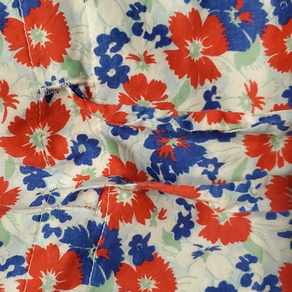 Chaps tie adjustable straps dress. Size 8 white, blue, red flower design - Picture 5 of 10